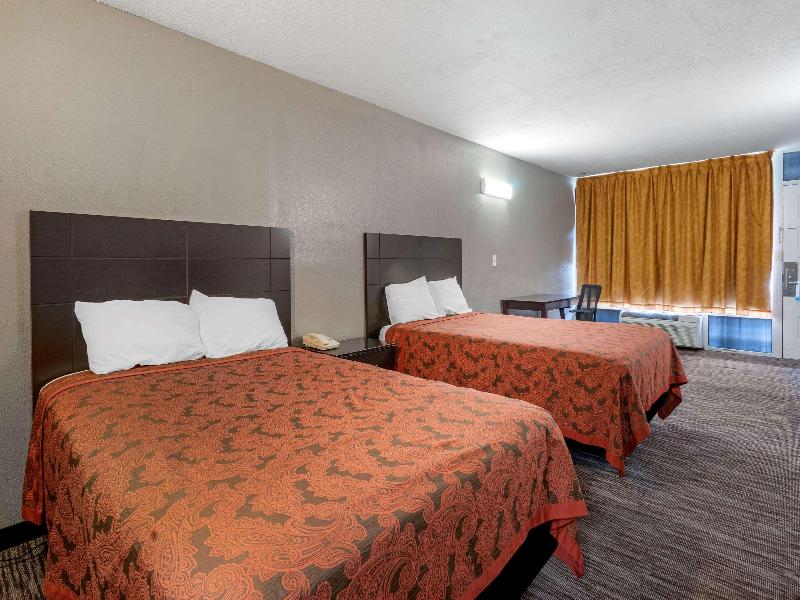 Rodeway Inn Clearwater-Largo image