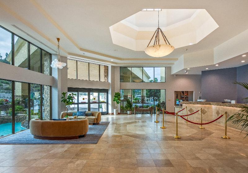 Crowne Plaza San Diego