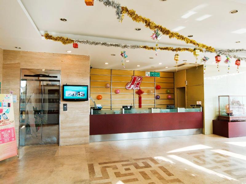 Jinjiang Inn Caobao Road Subway Station image