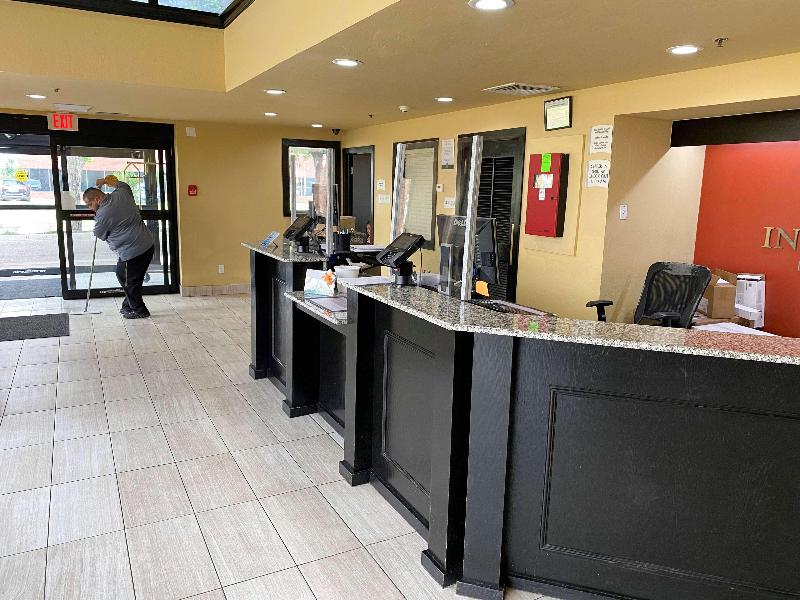 Quality Inn & Suites Fairgrounds West image