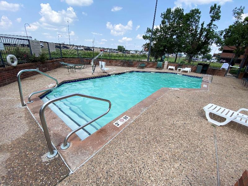 Quality Inn & Suites Fairgrounds West image