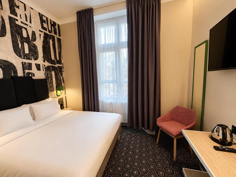 Victoria Inn image