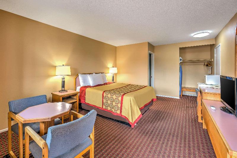 Rodeway Inn Ashland image