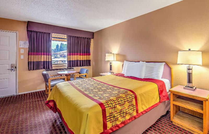 Rodeway Inn Ashland image