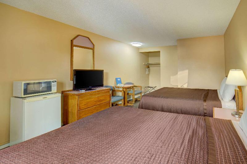 Rodeway Inn Ashland image