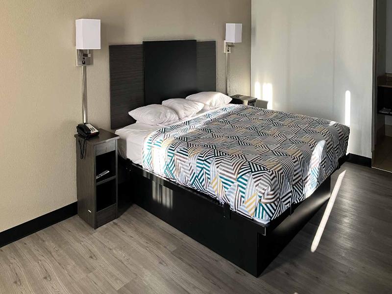Motel 6 Montgomery, AL - Eastern Blvd GA image