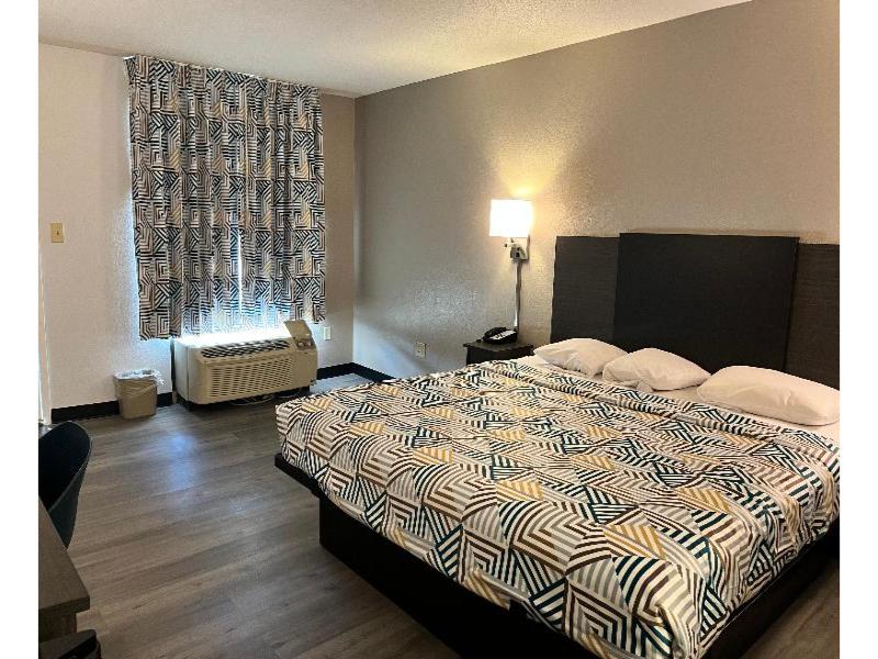 Motel 6 Montgomery, AL - Eastern Blvd GA image
