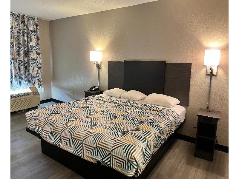 Motel 6 Montgomery, AL - Eastern Blvd GA image