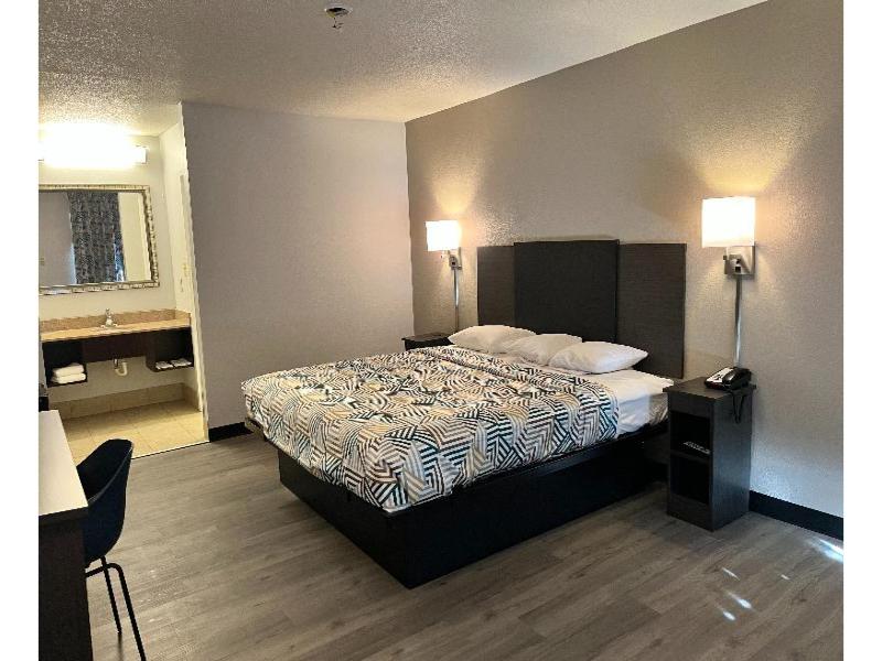 Motel 6 Montgomery, AL - Eastern Blvd GA image