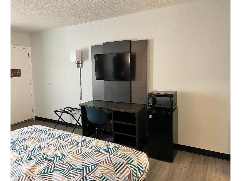 Motel 6 Montgomery, AL - Eastern Blvd GA image