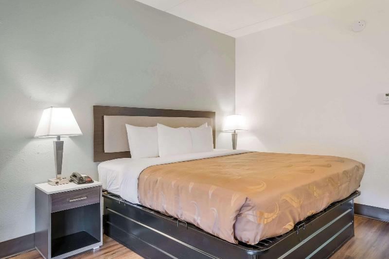 Quality Inn Jacksonville near Camp Lejeune image