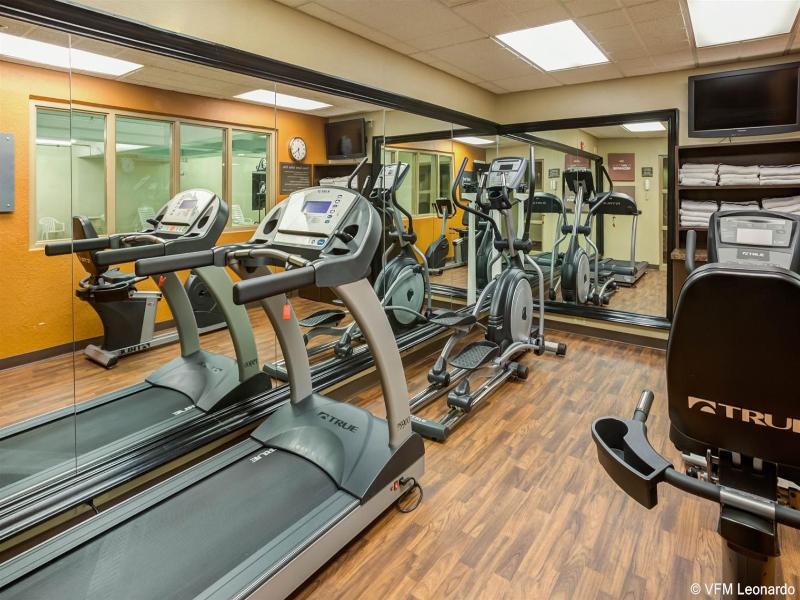 Charlotte Suites by IHG image