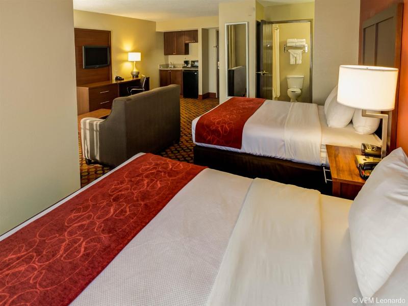 Charlotte Suites by IHG image