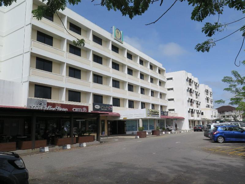 Seaview Hotel image