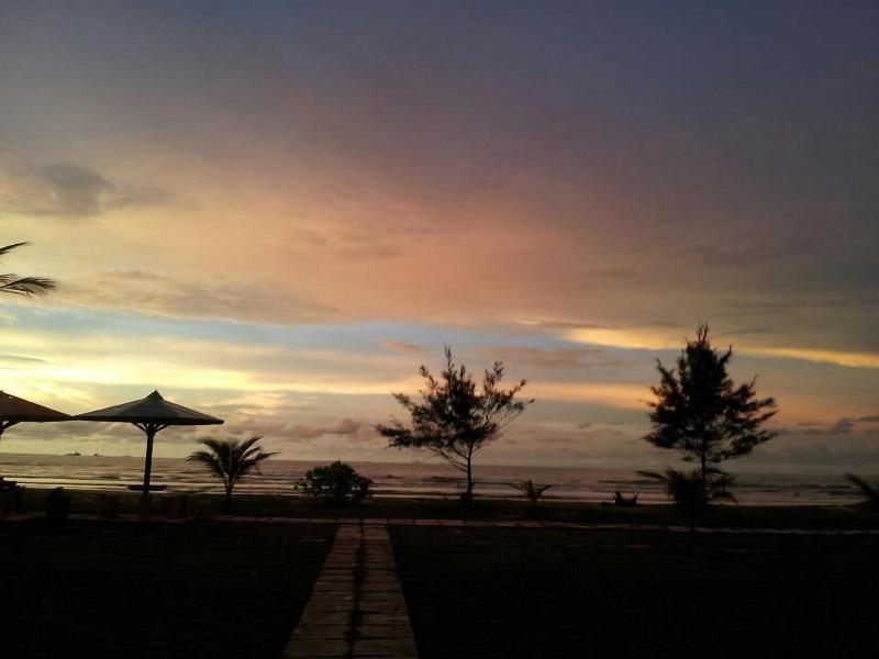 Seaview Hotel image