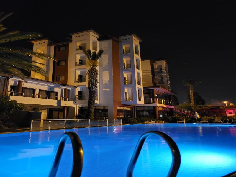 CARNA GARDEN HOTEL