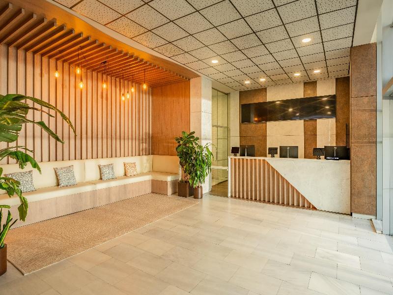 Madrid Airport Suites Affiliated By Melia — general view