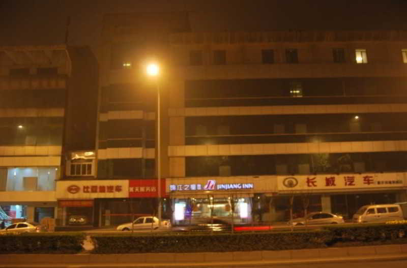 Jinjiang Inn (Elin Subway Station,Chongqing)