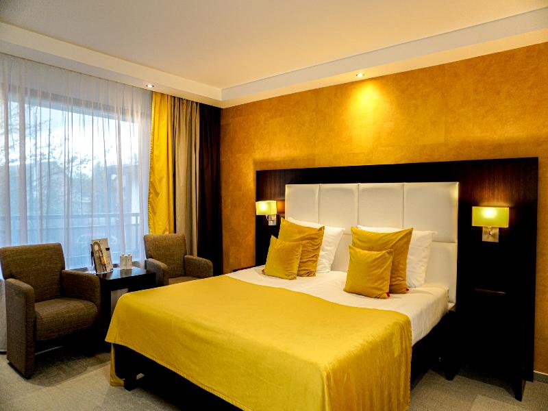 Moers van der Valk Hotel image