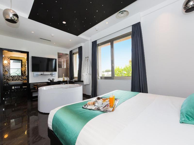 Jc Hotel image