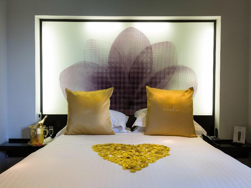 Jc Hotel image