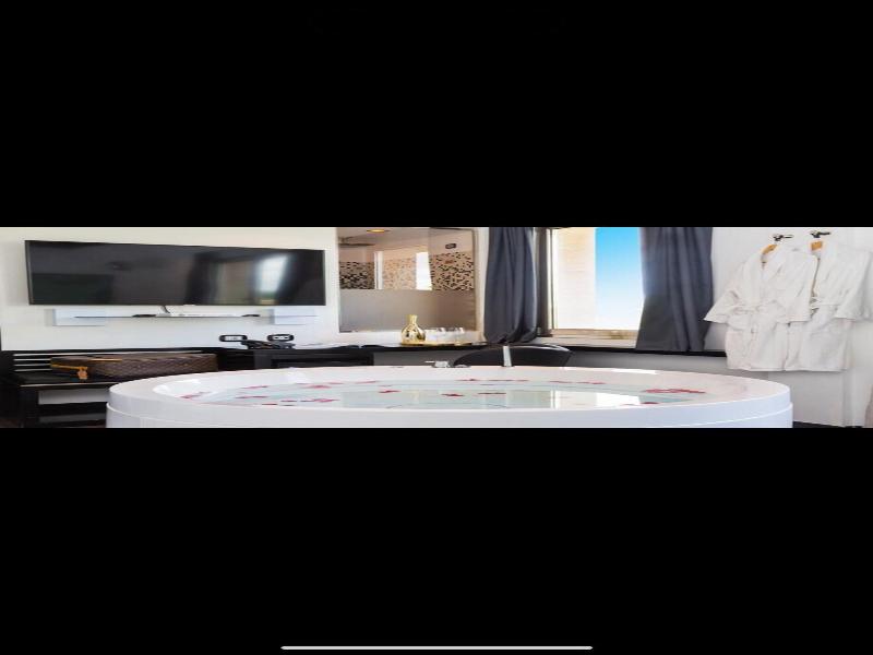 Jc Hotel image