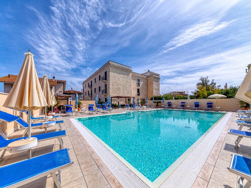 Le Torri Hotel image