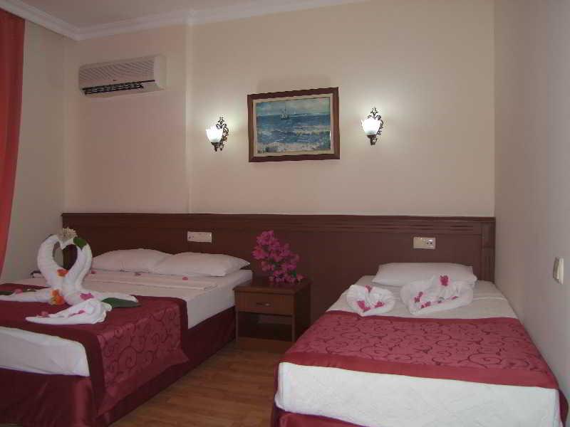 Stella Hotel 4*
