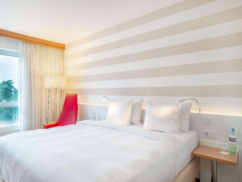 Radisson Blu Hotel Karlsruhe image