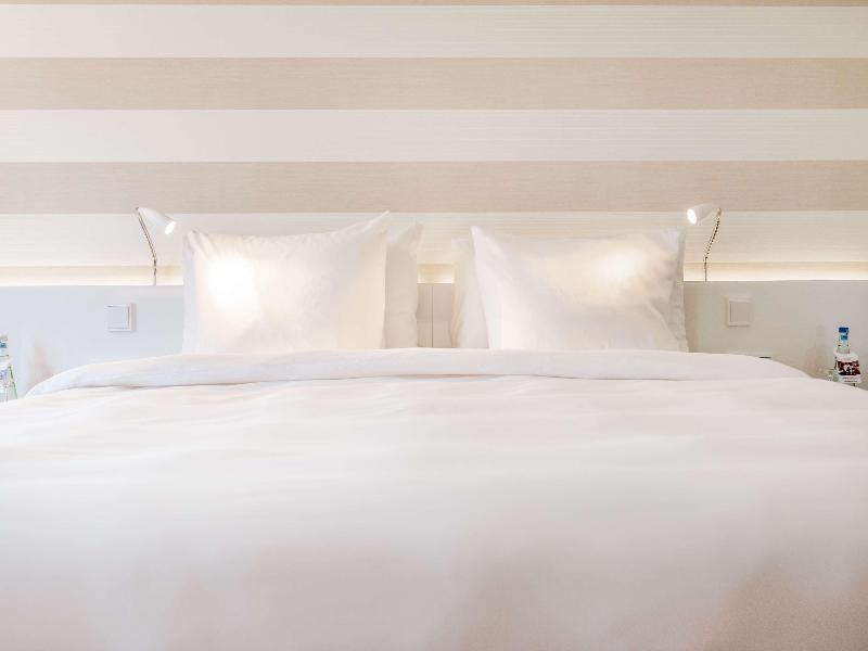 Radisson Blu Hotel Karlsruhe image