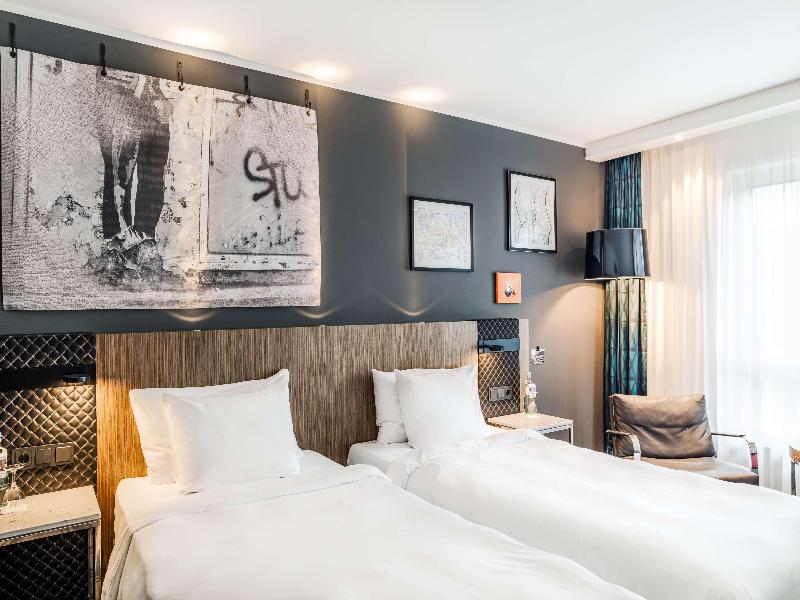 Radisson Blu Hotel Karlsruhe image