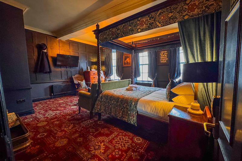 Guy Fawkes Inn image