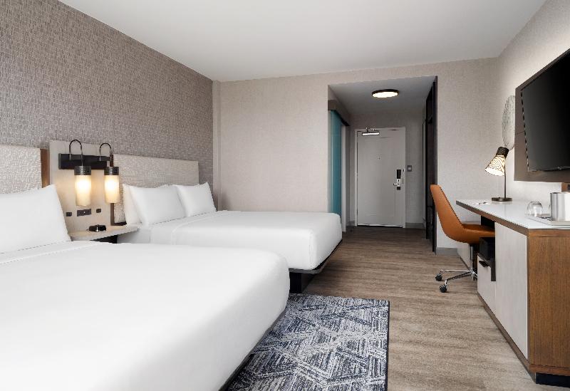AC Hotel by Marriott Arlington National Landing image