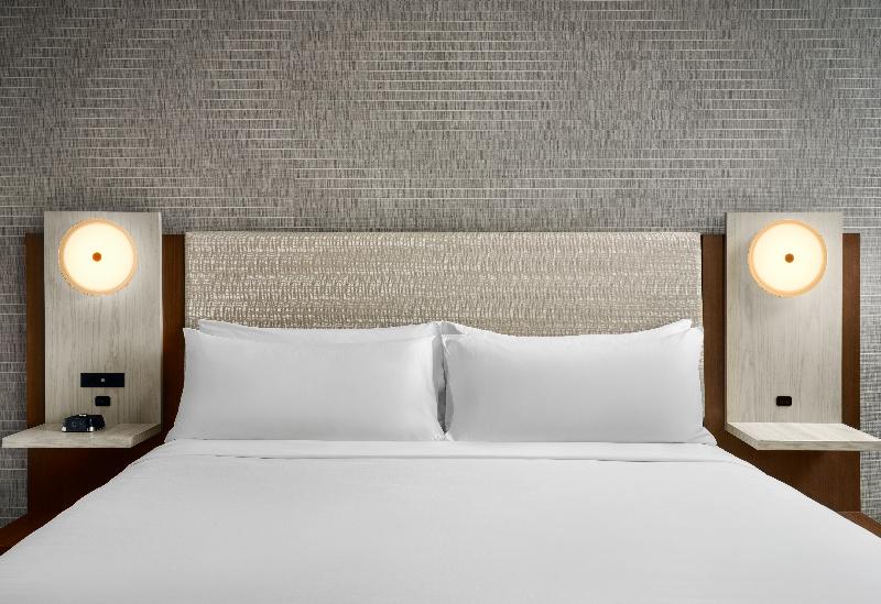 AC Hotel by Marriott Arlington National Landing image