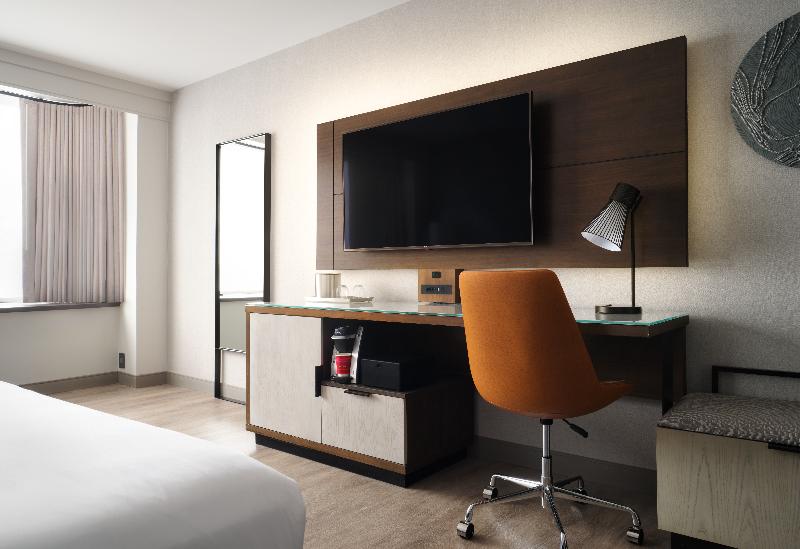 AC Hotel by Marriott Arlington National Landing image