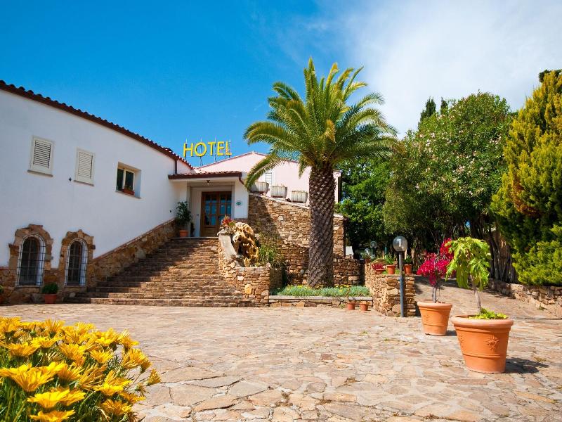 Hotel Ristorante L'Aragosta image