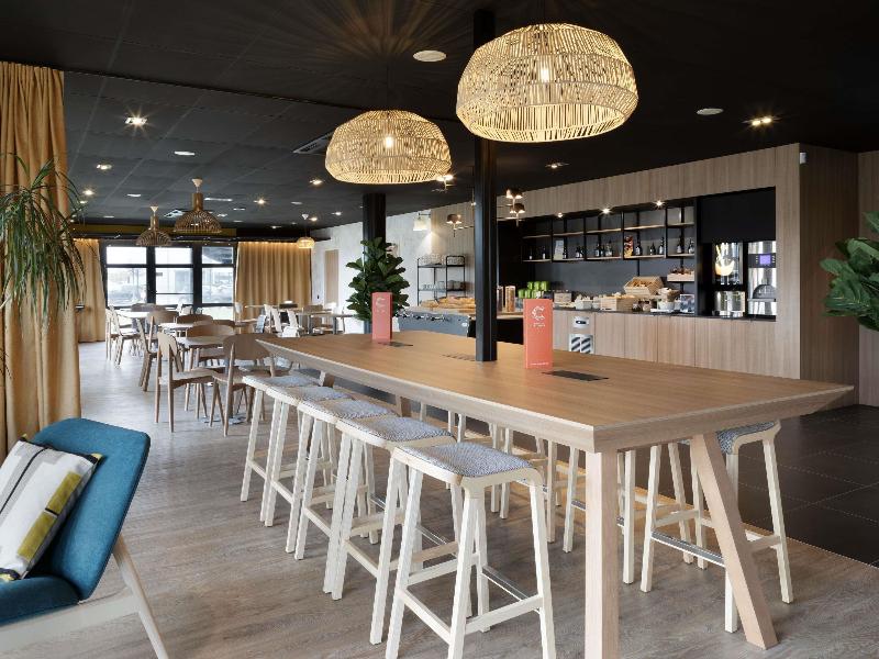 Ibis Douai Dechy image