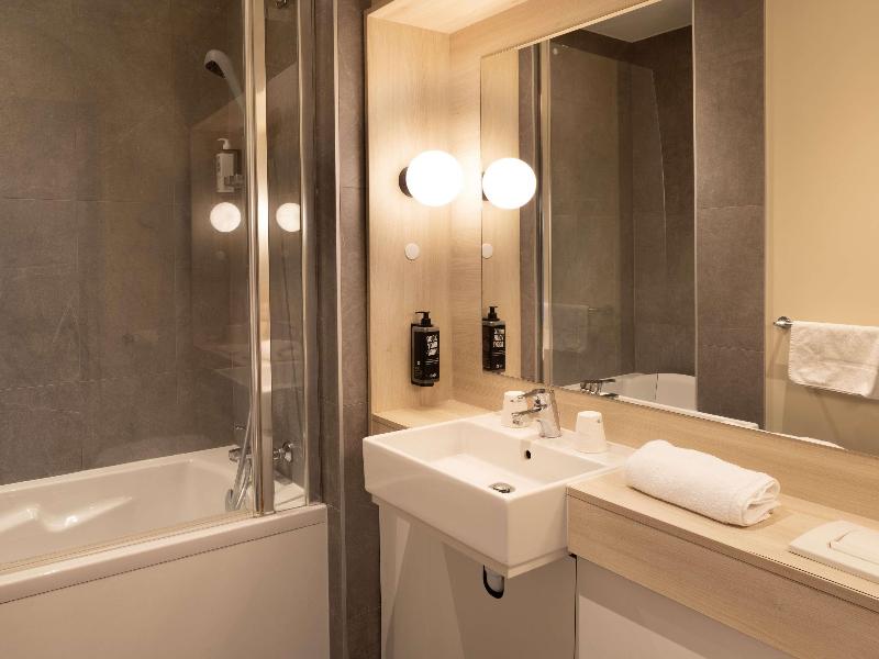 Ibis Douai Dechy image