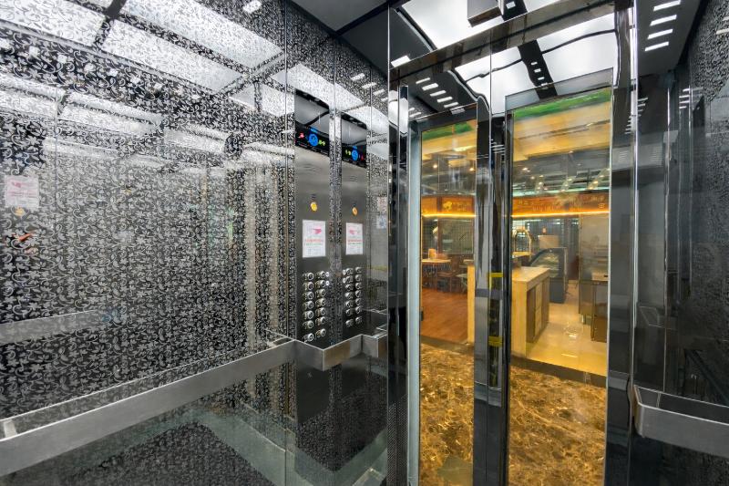 Smart Hotel image