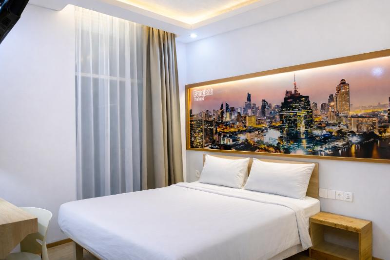 Smart Hotel image