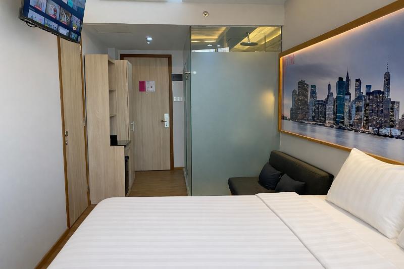 Smart Hotel image