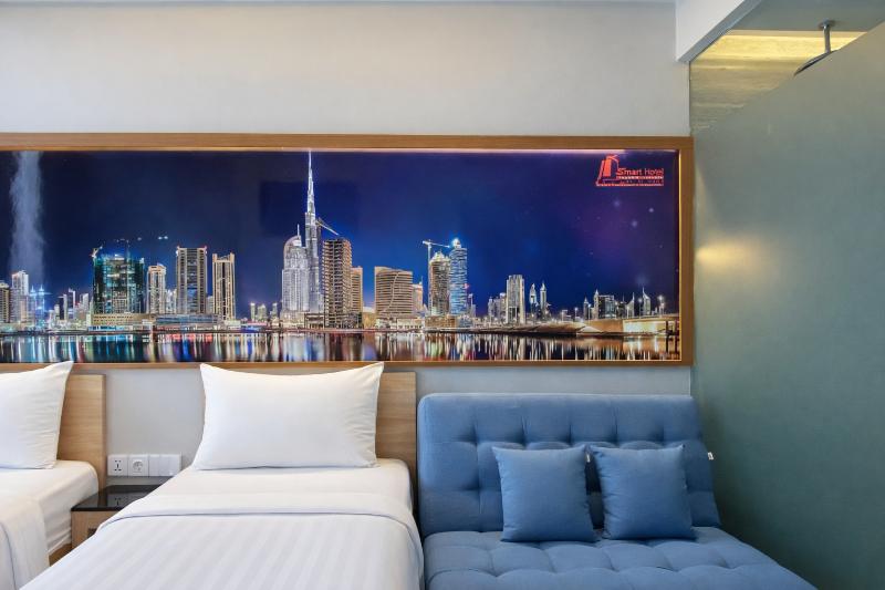 Smart Hotel image