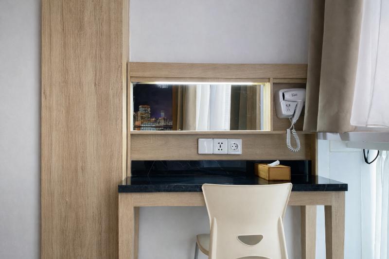Smart Hotel image