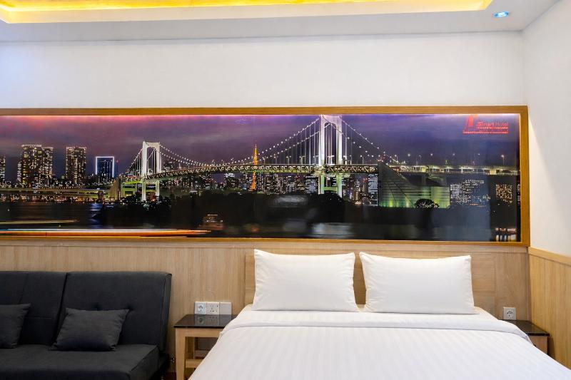 Smart Hotel image