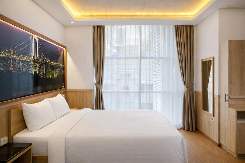 Smart Hotel image