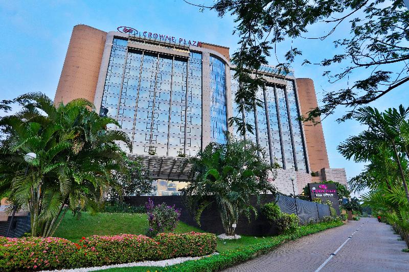 Crowne Plaza Kochi Crowne Plaza Kochi
