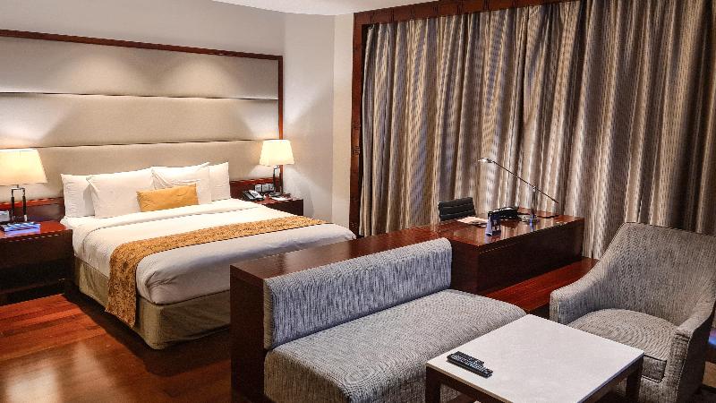 Crowne Plaza Kochi Crowne Plaza Kochi