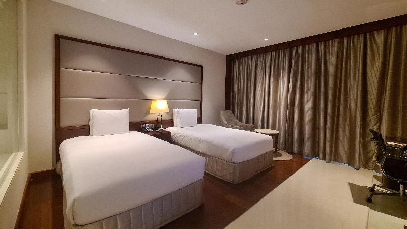 Crowne Plaza Kochi Crowne Plaza Kochi