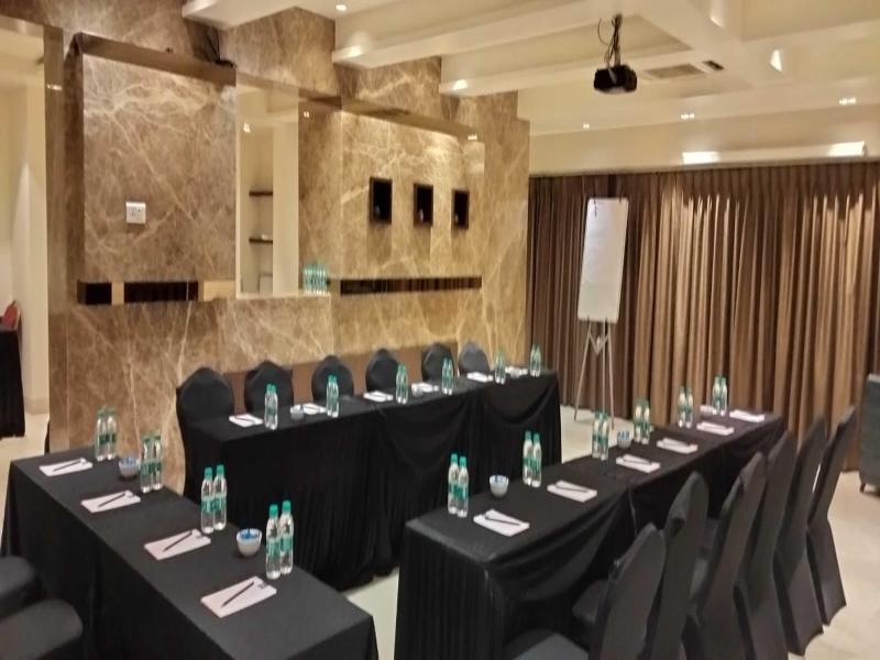 Residency Sarovar Portico image