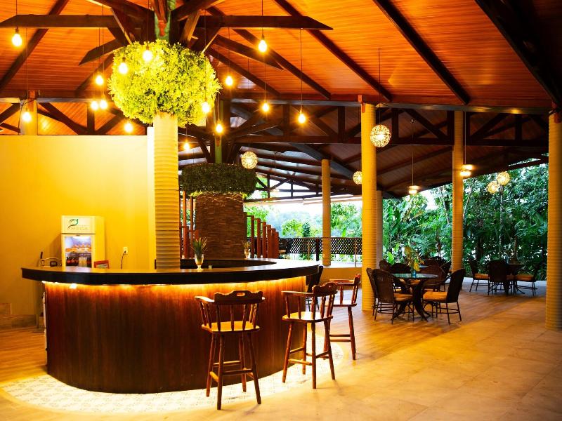 Aninga Lodge image